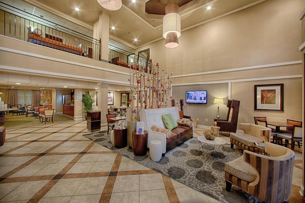 Holiday Inn Express Hotel & Suites - Atlanta/Emory University Area By Ihg Decatur Exterior foto